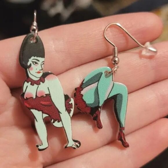 Fun Halloween dangle earrings - Picture 11 of 12